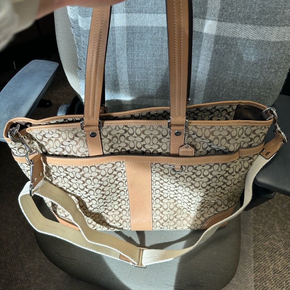 Authentic Coach multi use bag. Baby bag/work bag/travel bag.